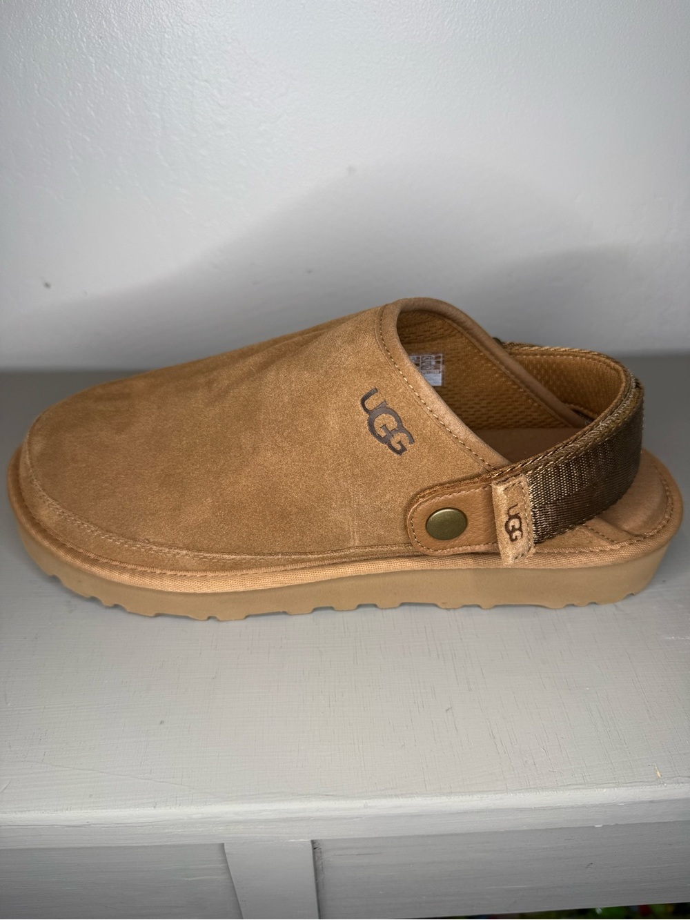 UGG Men’s Suede Backstrap Slip-On — Chestnut